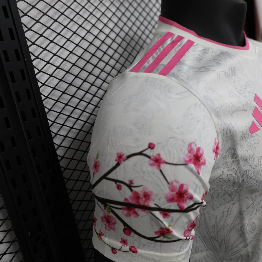 Japan "Yoru no Fukurou" Limited Jersey