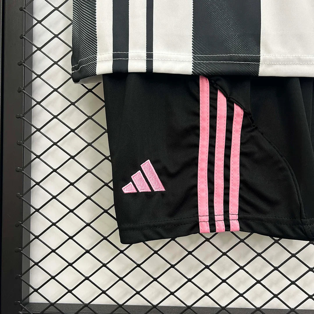2025-2026 Juventus Home Kit Kids Size
